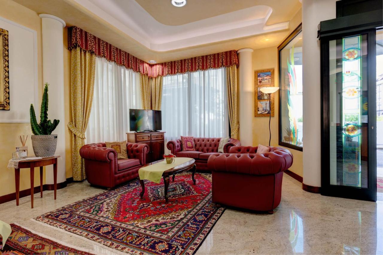 Garni San Carlo Hotel